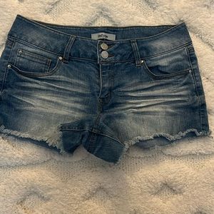 Refuge light wash denim shorts